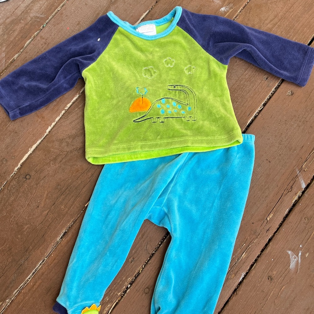 2000s Kids Dinosaur Pajama Set - Green and Blue